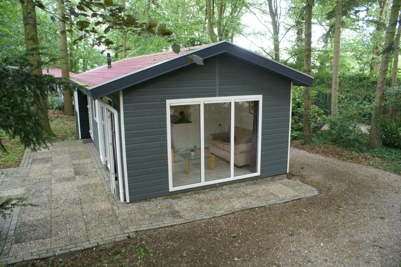 T'Bakkersboschje Nummer 11 Putten Bagian luar foto